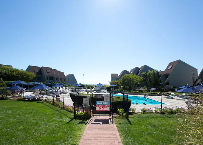 The Surf Club Resort